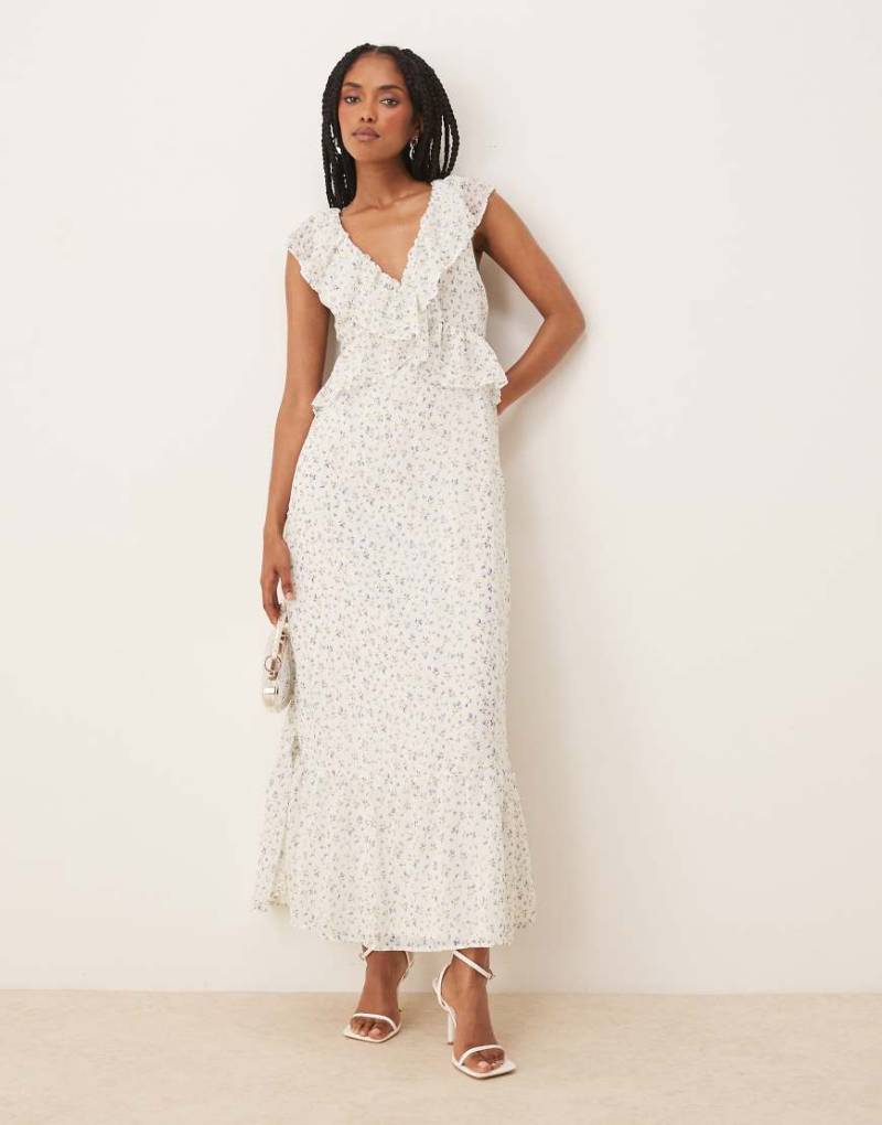 Vila - Maxikleid in Blau mit Blümchenmuster und Rüschendetail-Weiß von Vila