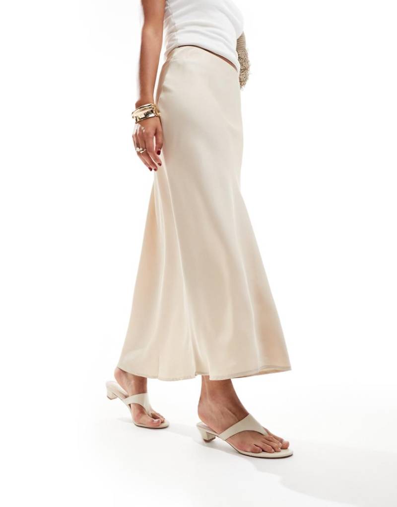 Vila - Maxirock aus Satin in Sand-Neutral von Vila
