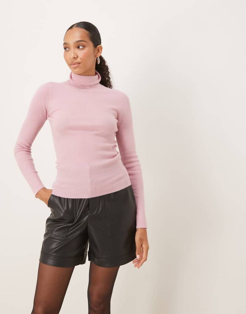 Vila - Shorts aus Kunstleder mit hohem Bund in Schwarz von Vila