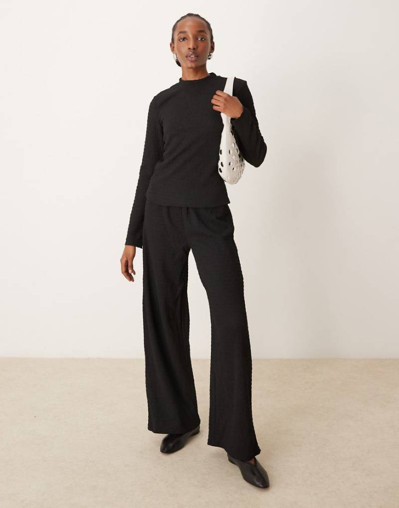 Vila - Strukturiertes, langärmliges Oberteil in Schwarz, Kombiteil von Vila