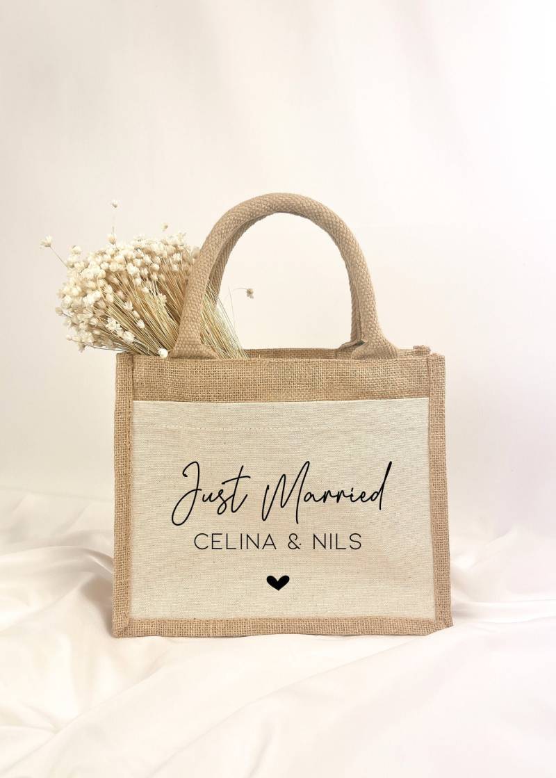 Personalisierte Jute Tasche | Geschenk Brautpaar Zur Hochzeit Standesamt Verlobung Geldgeschenk Kleinigkeit Jahrestag Vilive von ViliveDE