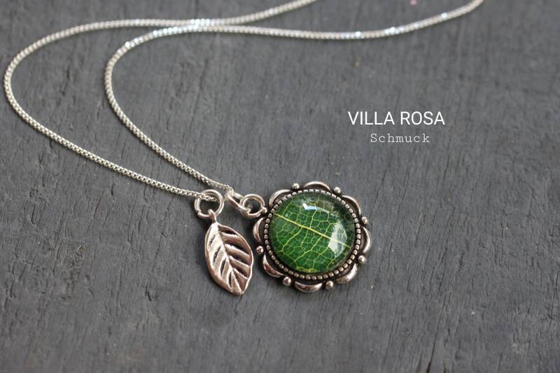Silberkette 925 Mit Blütenanhänger Und Echtem Blatt - Naturschmuck | Geschenkidee 45 cm Gliedekette Villa Rosa Schmuck Wald Fee Naturliebe von VillaRosaSchmuck