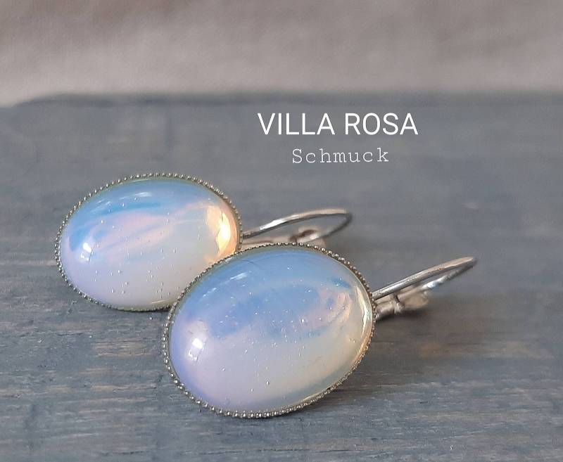 Ohrringe Silber Mit Schillerndem Mondstein Boho Schmuck Cabochonschmuck Silberohrringe Edelsteinohrringe von VillaRosaSchmuck
