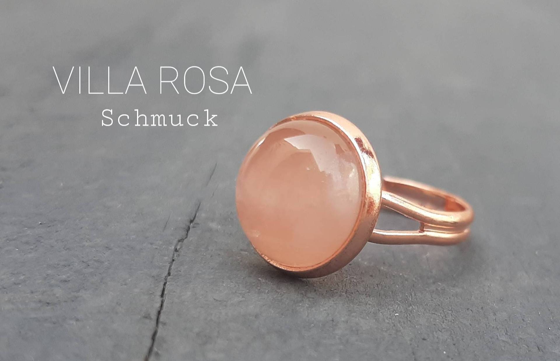 Rosenquarz Edelstein Fingerring Rosegold Messing Edelsteinschmuck Rosegoldschmuck von VillaRosaSchmuck