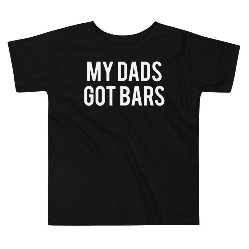 My Dads Got Bars Kleinkind Shirt - Hip Hop Kinder T-Shirt, Shirt, Coole Kleidung, Jungen Mädchen Kleidung My Dads Got Bars Kleinkind Shirt - Hip Hop Kinder T-Shirt, Shirt, Coole Kleidung, Jungen Mädchen Kleidung von VillagerSupplyCo