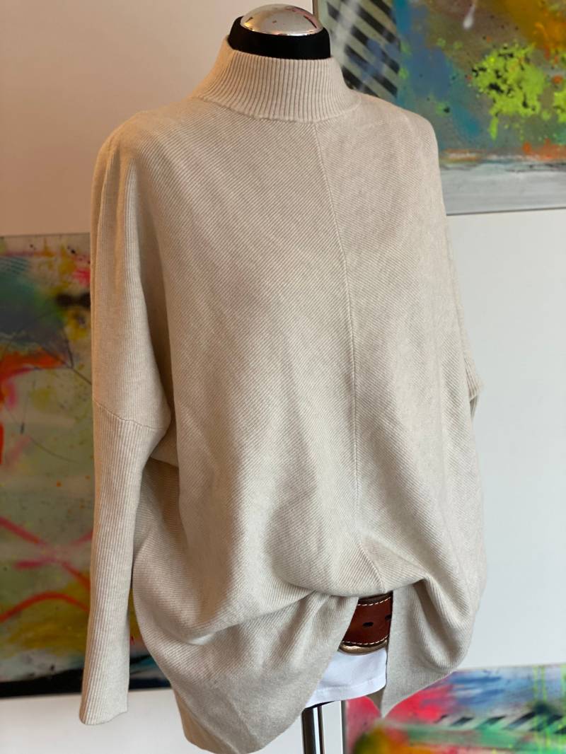 strickpullover//strickpulli//Cremeweiß//Größe 36-40//strick//Feinstrick//strickpullover//Weich// von Villakunterbunt12