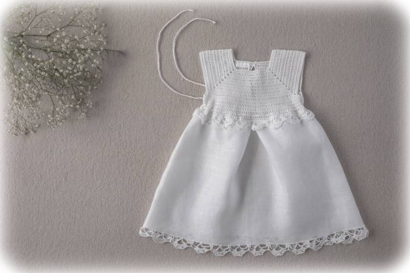 Taufkleid Hochzeitskleid Handarbeit Aus Leinen Und Baumwolle von VilmaKenti