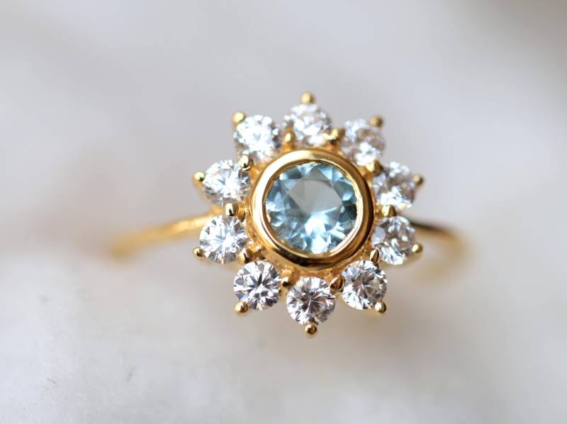 Aquamarin Sonnenblume Verlobungsring - Und Diamant Statement Ring Moissanite März Birthstone Schmuck-Elegant Einzigartig von VimleshBadaya