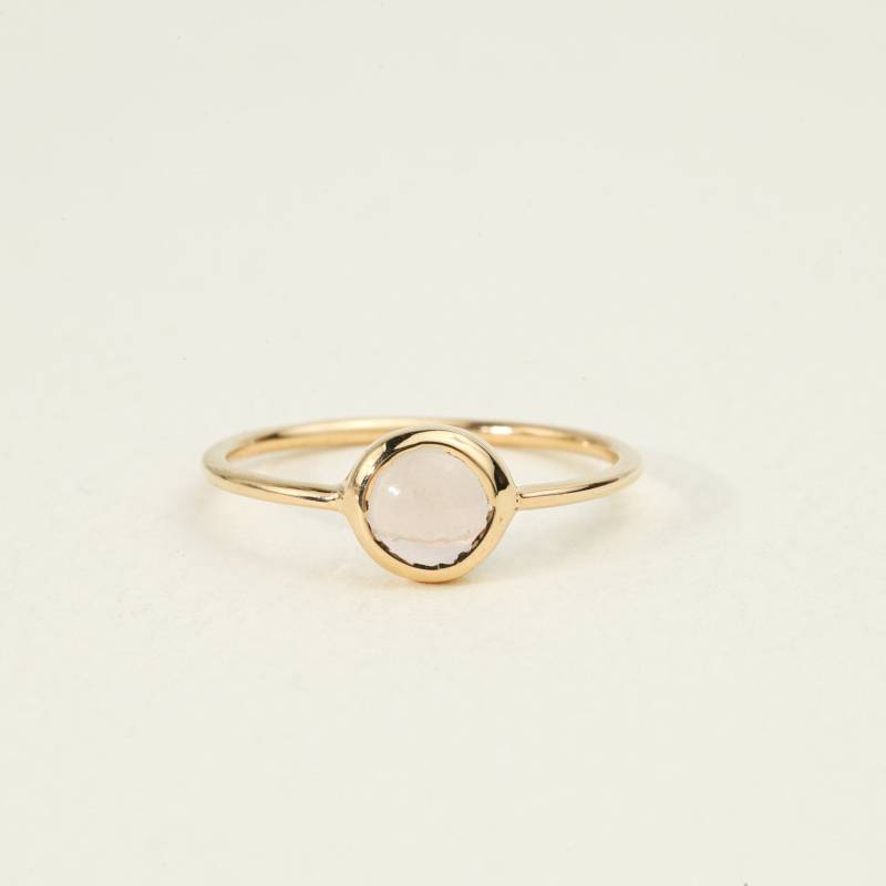 Rosenquarz Solitaire Ring | Runder Cabochon Stapelring Lünette Januar Birthstone Geschenk Für Sie Einzigartiger Versprechensgeschenkring von VimleshBadaya