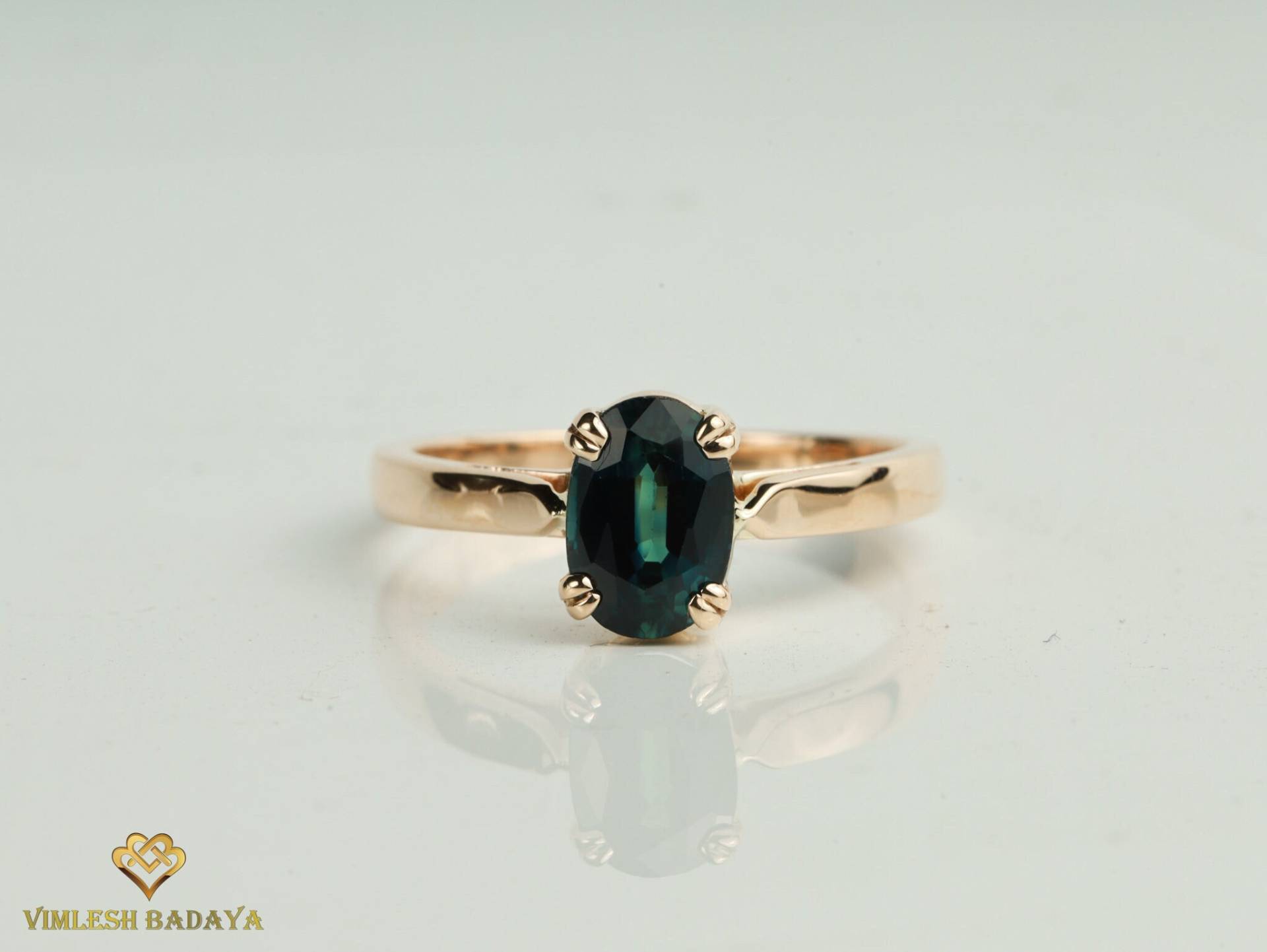 Solitär Türkis Saphir Verlobungsring, Pfau Ring, Parti Solid Gold Art Deco 1.5 Karat von VimleshBadaya