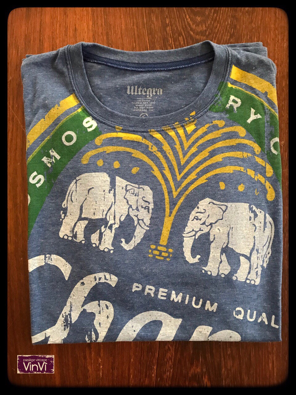 Vintage T-Shirts Vintage T-Shirts von VinVintagePrestige