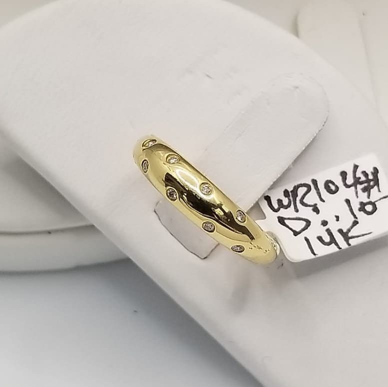 14 Karat Gelbgold Art Deco Diamant Ehering .10 von VincenteJewelers