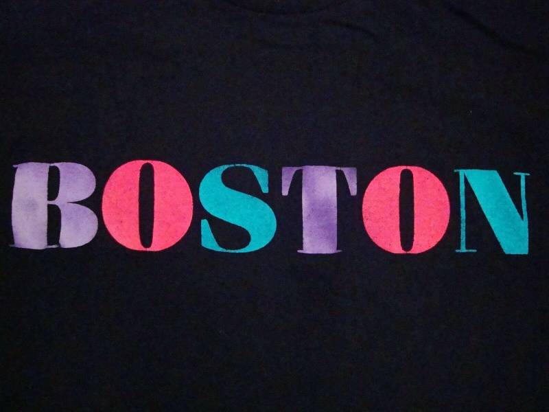 Jahrgang Boston Massachusetts Doppelkragen T Shirt Xl von VinnieVtg