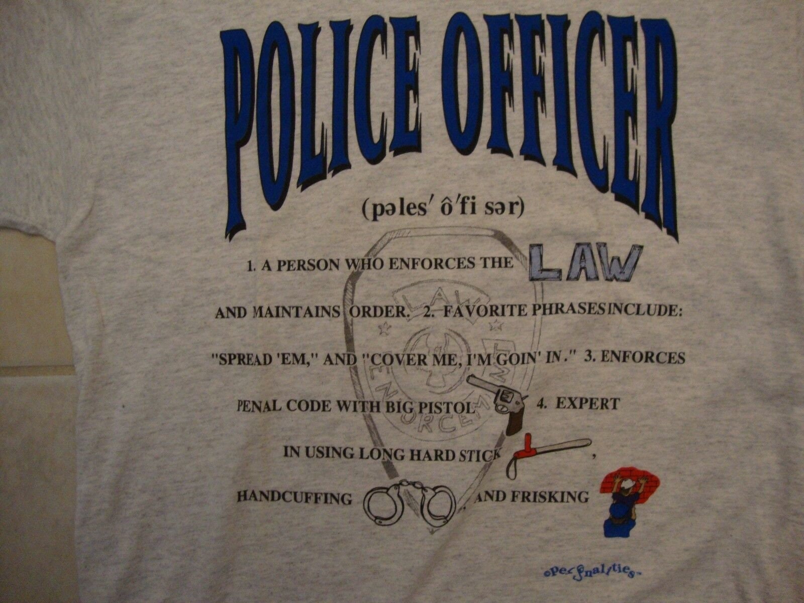 Vintage Polizist Law Enforcer Grau Baumwolle T Shirt Größe L von VinnieVtg