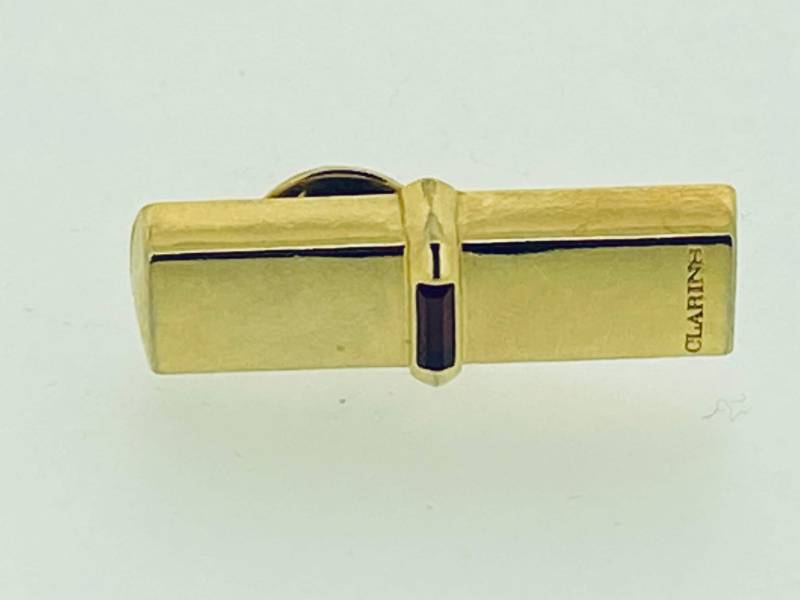 Vintage Pin Brosche Logoclips Monogramm "Clarins" Vintage Pin Brosche Logoclips Monogramm "Clarins" von VintagGlamour