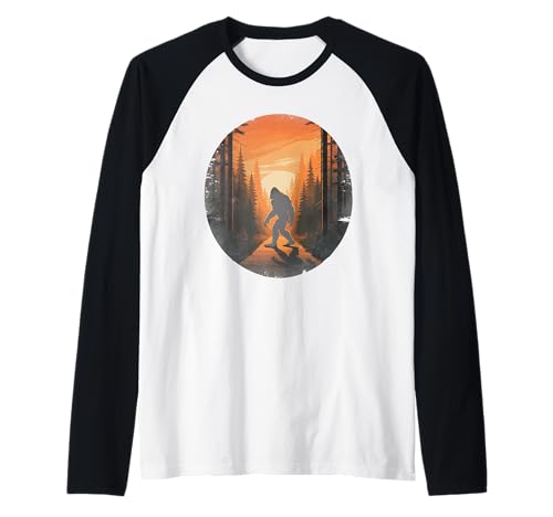 Bigfoot im Wald Abenteuer Outdoor Liebhaber Männer Frauen Raglan Bigfoot im Wald Abenteuer Outdoor Liebhaber Männer Frauen Raglan von Vintage Adventure Camping Mountain Hiking