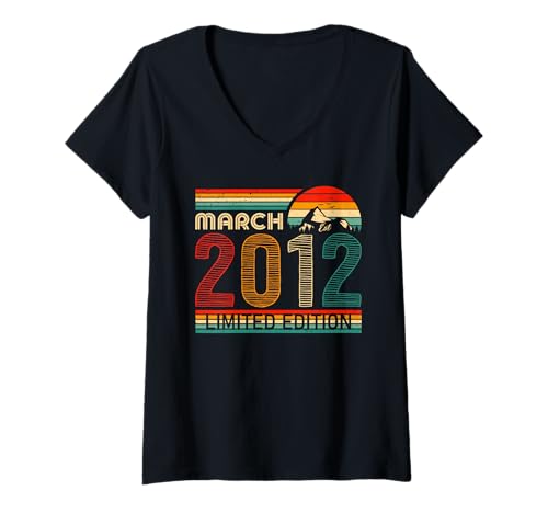 Damen March 2012 Limited Edition Classic 2012 Vintage Birthday T-Shirt mit V-Ausschnitt von Vintage Birthday March 2012 Retro Yrs Idea Tee