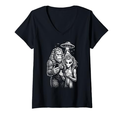 Damen Alien Bigfoot Selfie UFO Invasion Lustiger Ägypter T-Shirt mit V-Ausschnitt von Vintage Egyptian Mythology Alien Sasquatch UFO