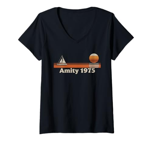 Damen Amity 1975 Retro Segelboot Sonnenuntergang Siebziger Strand T-Shirt mit V-Ausschnitt Damen Amity 1975 Retro Segelboot Sonnenuntergang Siebziger Strand T-Shirt mit V-Ausschnitt von Vintage Segelboot Amity 1975 Retro Siebziger Jahre