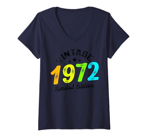 Damen Limitierte Auflage – Vintage 1972 T-Shirt mit V-Ausschnitt von Vintage Year of Birth Gifts Apparel & Accessories