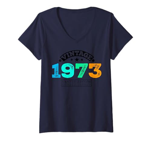 Damen Limitierte Auflage – Vintage 1973 T-Shirt mit V-Ausschnitt von Vintage Year of Birth Gifts Apparel & Accessories