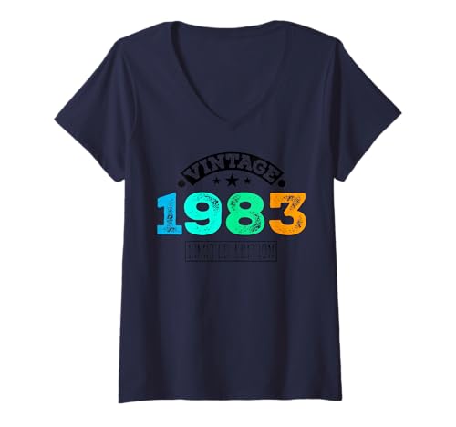 Damen Limitierte Auflage – Vintage 1983 T-Shirt mit V-Ausschnitt von Vintage Year of Birth Gifts Apparel & Accessories