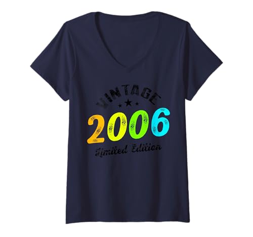 Damen Limitierte Auflage – Vintage 2006 T-Shirt mit V-Ausschnitt von Vintage Year of Birth Gifts Apparel & Accessories