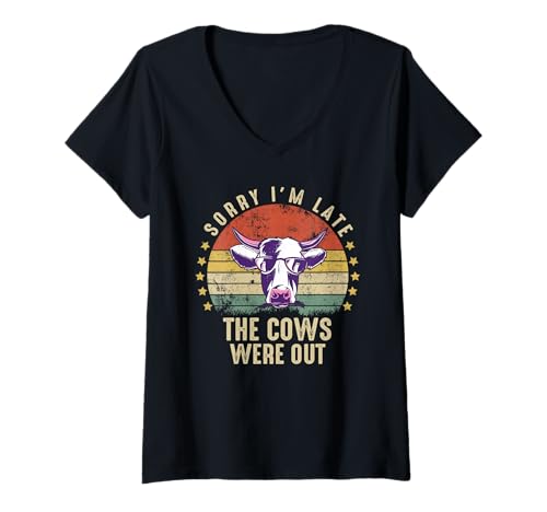Damen Sorry I'm Late The Cows were Out Lustiges Kuhliebhaber Bauernhoftier T-Shirt mit V-Ausschnitt Damen Sorry I'm Late The Cows were Out Lustiges Kuhliebhaber Bauernhoftier T-Shirt mit V-Ausschnitt von Vintage farm Cow for Cows lover