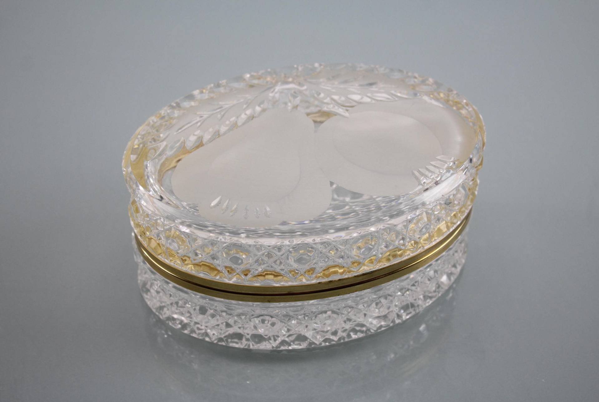 Kristall Glas Deckel Dose Goldrand Schatulle Vintage Deko Birne Apfel Kristall Glas Deckel Dose Goldrand Schatulle Vintage Deko Birne Apfel von Vintage4Moms