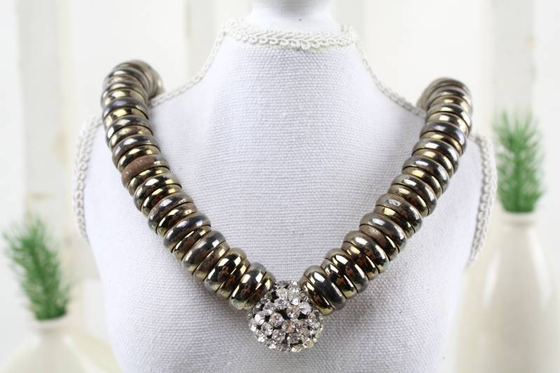Vintage Halskette Damen Schmuck Metall Modeschmuck Design Schmuck Vintage Halskette Damen Schmuck Metall Modeschmuck Design Schmuck von Vintage4Moms