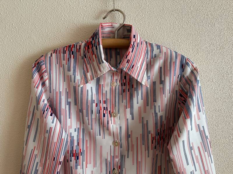 Vintage Bluse Frauen Gestreift Shirt Langarm Top Button Up Weiß Rot Blau Schatz Sekretärin von VintageAgency