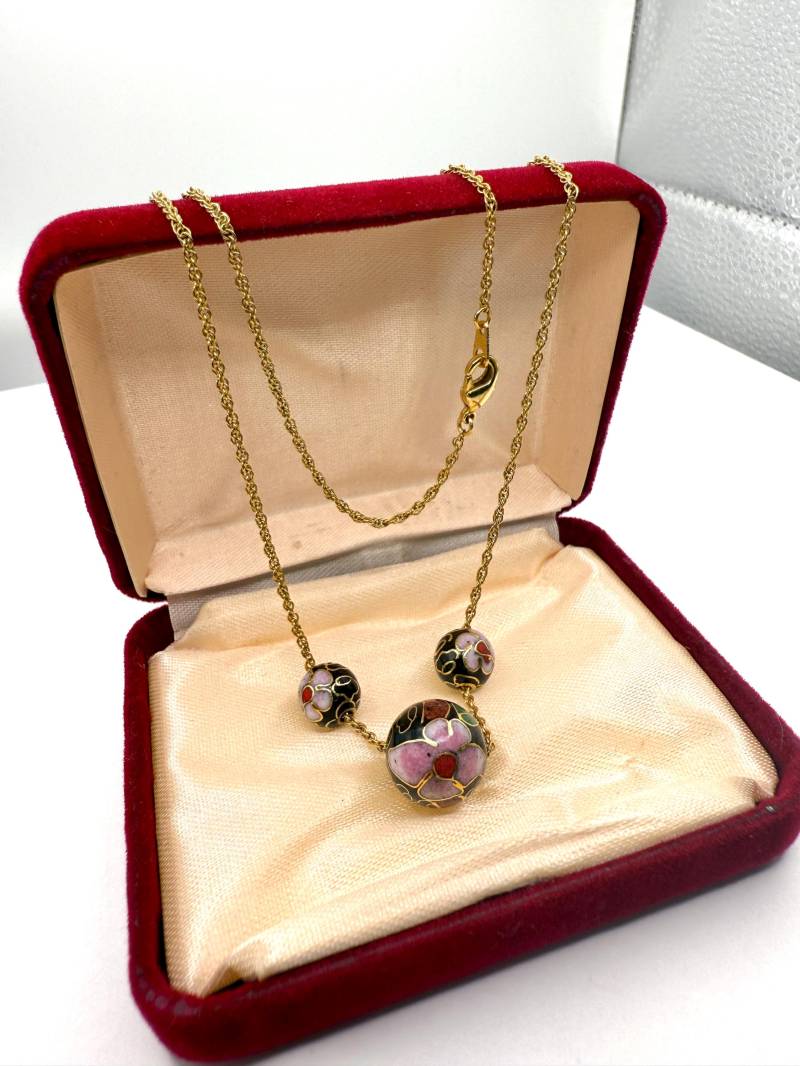 Vintage Cloisonné Blumen Perlenkette Handbemalt von VintageAllCo