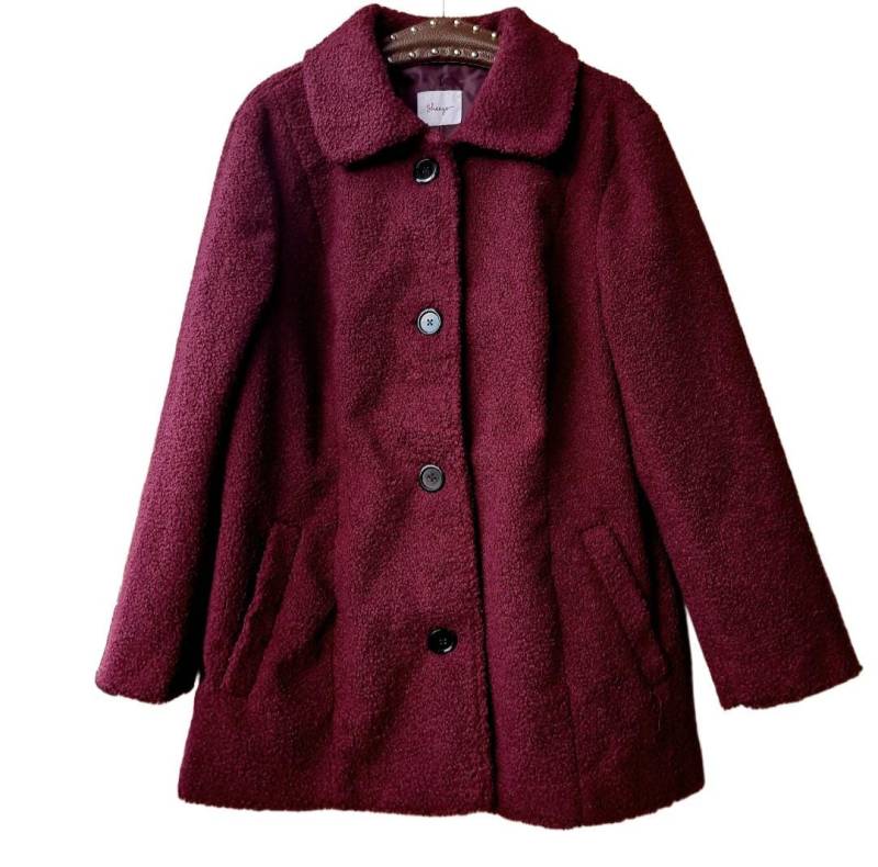 Burgunderroter Teddy-Mantel Mit Schwarzen Knöpfen Weiche Plüsch-Kunstpelz-Jacke Größe M/L von VintageAlwaysYours