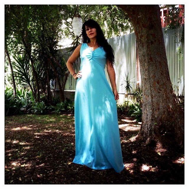 Sleek Vintage 70Er Jahre Türkis Maxi Strickkleid Hippie Boho Studio 54 American Hustle - Size Medium von VintageAmericano