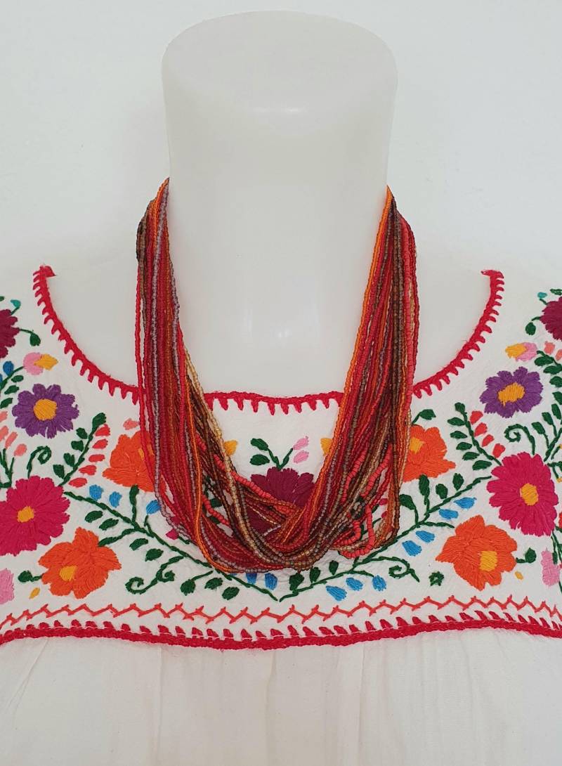 Vintage Ethno Kette Bohemian Hippie Orange Rot Folklore von VintageAndCream