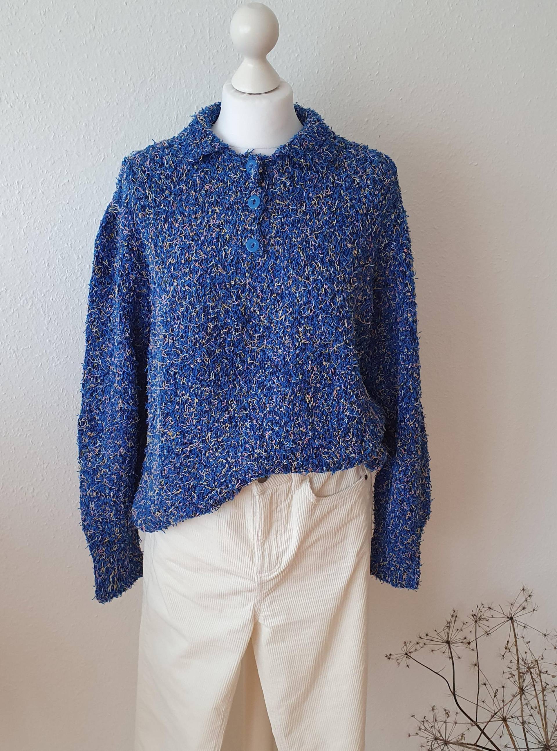 Vintage Grob Strick Pulli Polo Pullover Handarbeit Gr. M L Xl Chunky Knit Cottagecore Oversized Blau Meliert Tweed Unisex Vintage Grob Strick Pulli Polo Pullover Handarbeit Gr. M L Xl Chunky Knit Cottagecore Oversized Blau Meliert Tweed Unisex von VintageAndCream