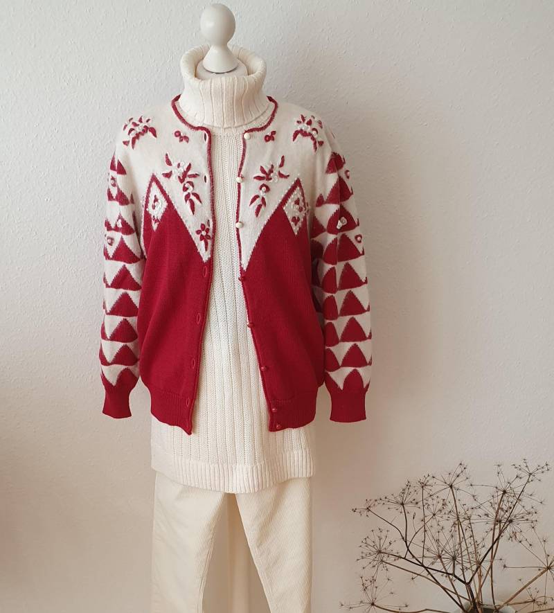 Vintage Strick Jacke Angora Wolle Gr. M L Puffärmel 80Er Burgund von VintageAndCream