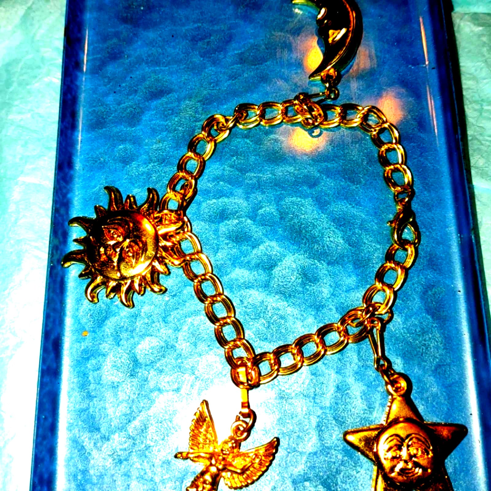 Exquisite~Sun~Mond~sterne~~ Engel~Gold Armband von VintageAndJewelsShop