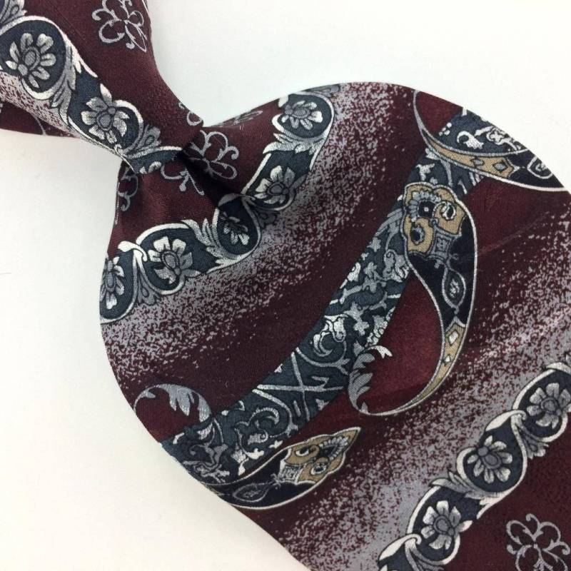 Surrey Krawatte Uns Gemacht Maroon Grau Art Deco Seide I7-149 Qw Ausgezeichnete Corbata Cravatta Cravate Surrey Krawatte Uns Gemacht Maroon Grau Art Deco Seide I7-149 Qw Ausgezeichnete Corbata Cravatta Cravate von VintageAndRareTies