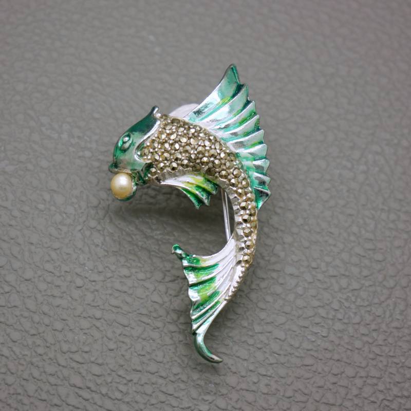 Vintage Kostüm Brosche, Emaille Fisch Anstecker, 1950Er Jahre Markasit Schmuck, Maritime Brosche von VintageArtAndCraft