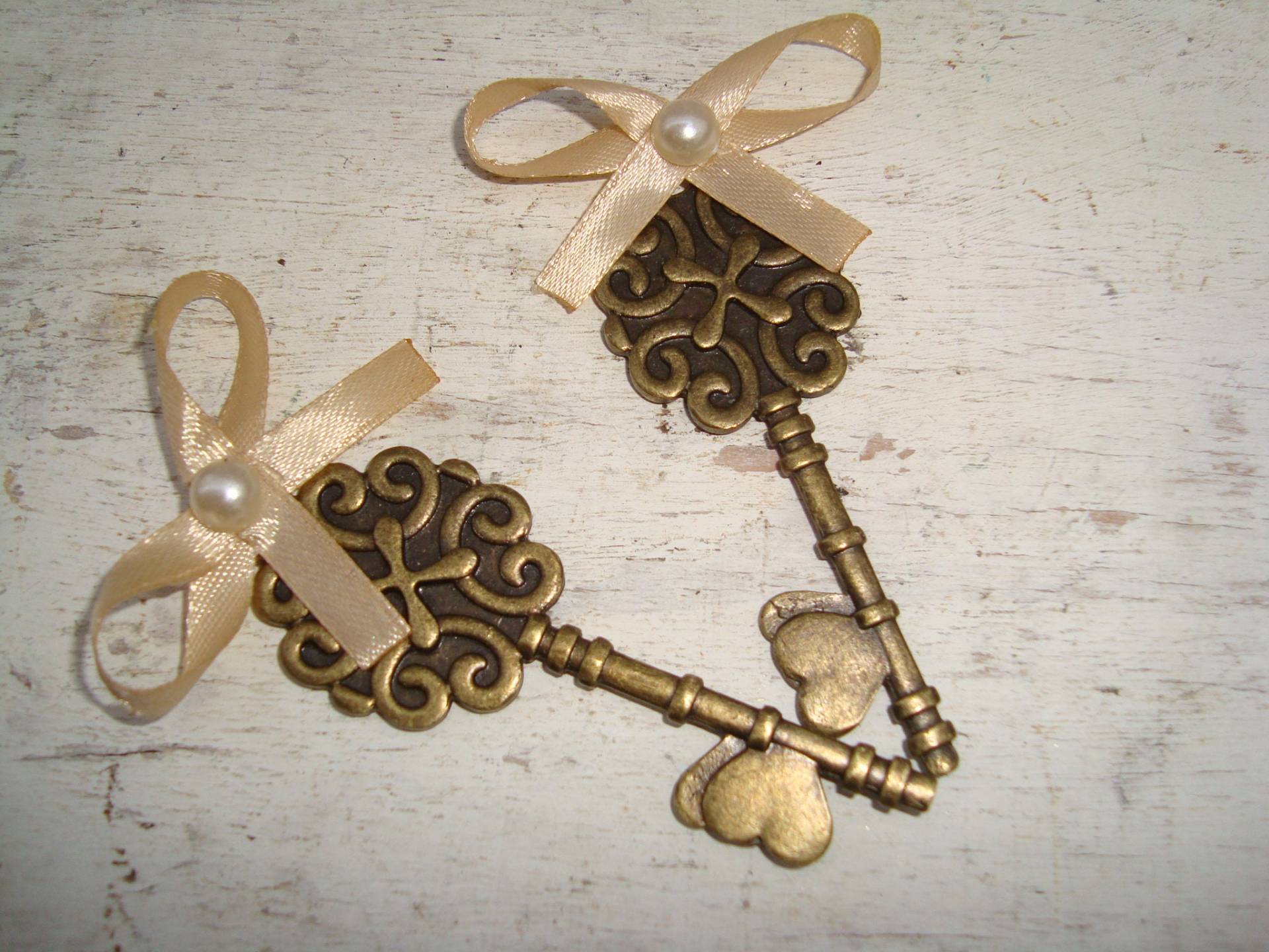 Vintage Große Messingschlüssel, Messing Schlüssel Dekor, Lot Von 2 von VintageAvangardShop
