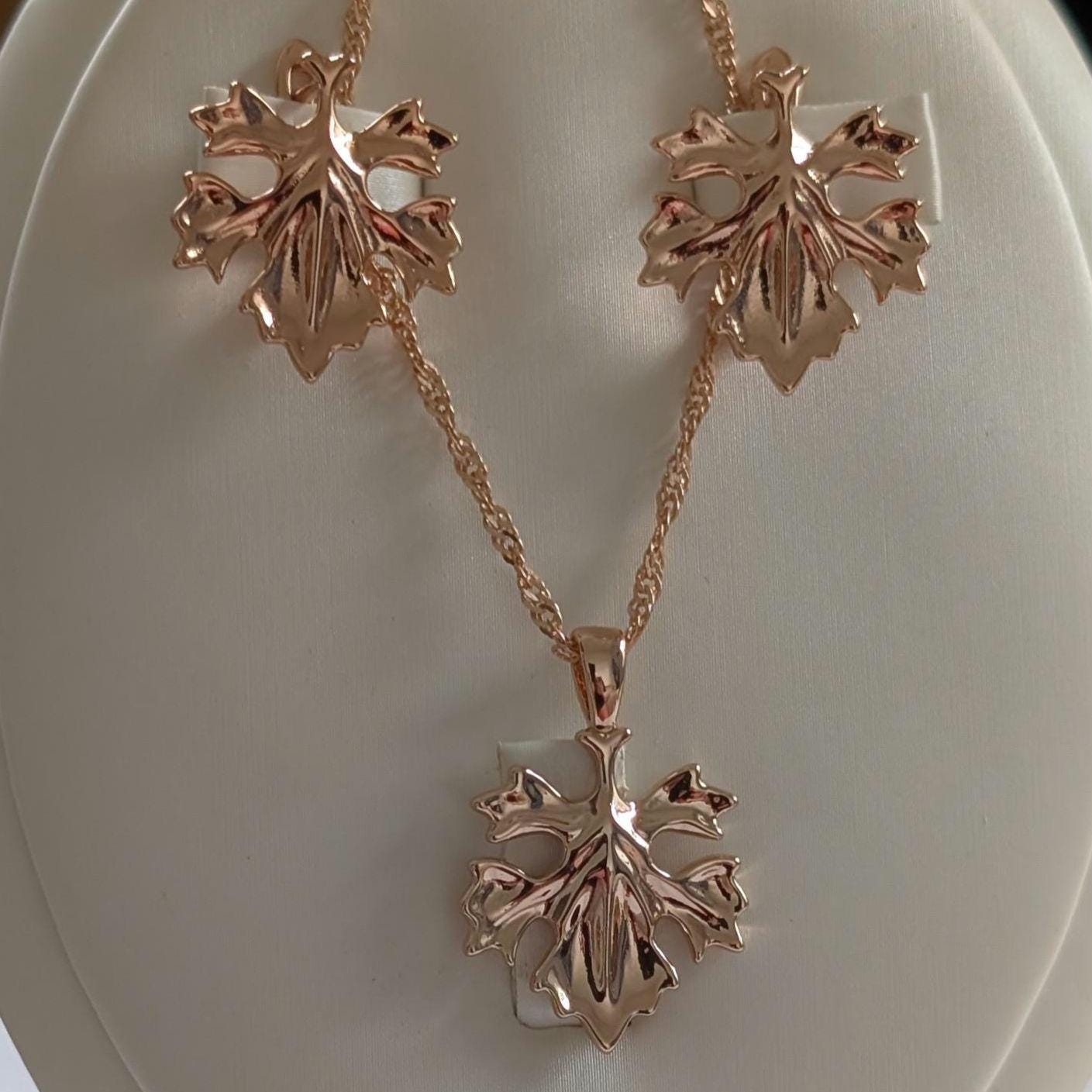 Luxus Set Earrings & Necklaces Rolled Gold 585, Gold Vintage 14K Necklaces, Gift von VintageBasarUdSSRuEU