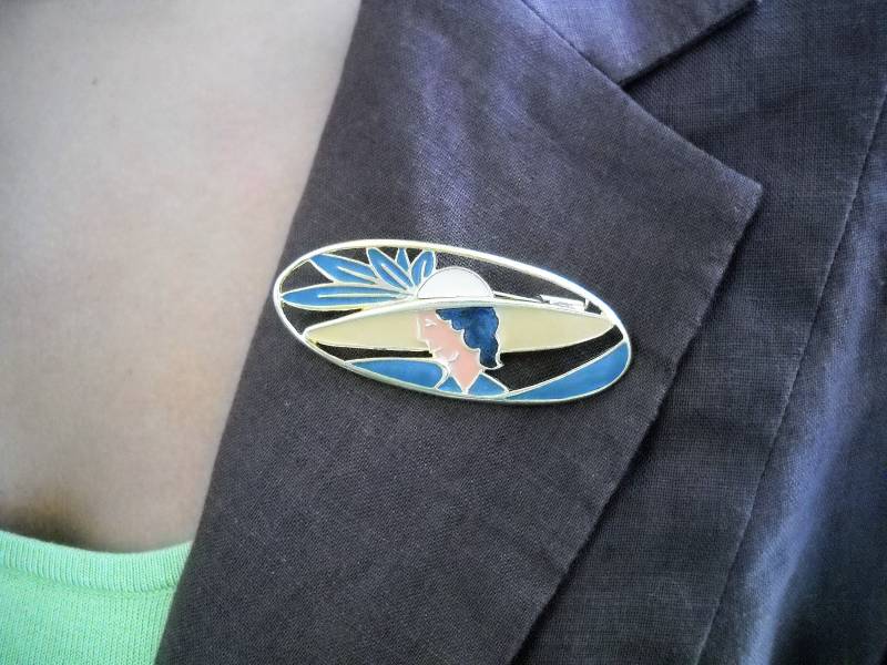 60Er Jahre Orena Vintage Brosche Art Deco. Ovale Form. Vergoldet. Emaille in Einem Echten Art-Deco-Design. Herstellermarke. Hergestellt Frankreich von VintageBeadsLisbon