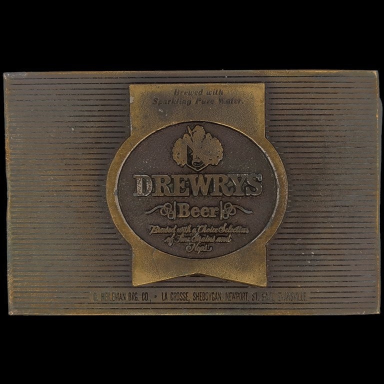 Drewrys Bier Ale Schild Bar Wirtshaus Logo Brewing Co Trinker Schnaps 1970Er Jahre Vintage Gürtelschnalle Biker Cowboy Western Hippie Cowgirl von VintageBeltBuckle