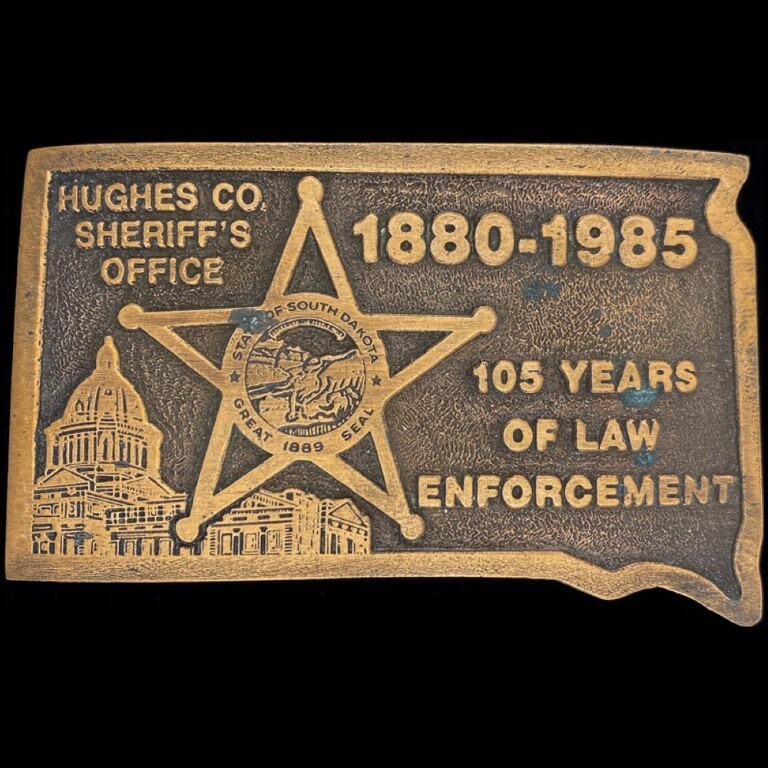 "Hughes Co Sheriff Office South Dakota Vintage Gürtelschnalle ""Sichtweite"" Polizei." von VintageBeltBuckle