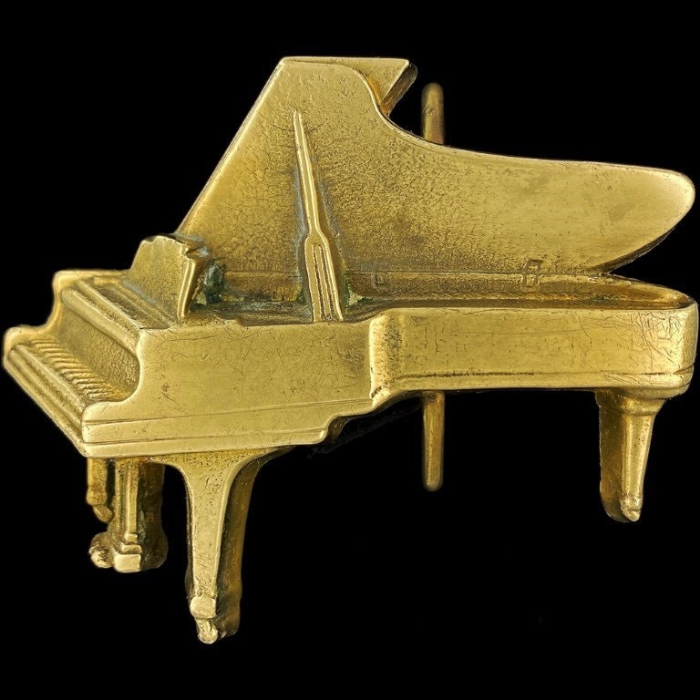 Messing Baby Flügel Pianist Spieler Komponist 1970Er Jahre Vintage Gürtelschnalle Symphonieorchester Band Musik Dirigent Musiker Lehrerin Klassik von VintageBeltBuckle