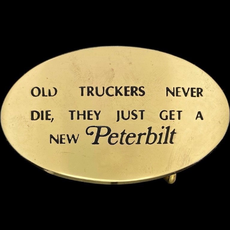 Messing Peterbilt Semi Truck Fahrer Trucker Lustige 1970Er Jahre Vintage Gürtelschnalle Lkw 18 Wheeler Big Rig Long Haul Kenworth Freightliner Humor von VintageBeltBuckle