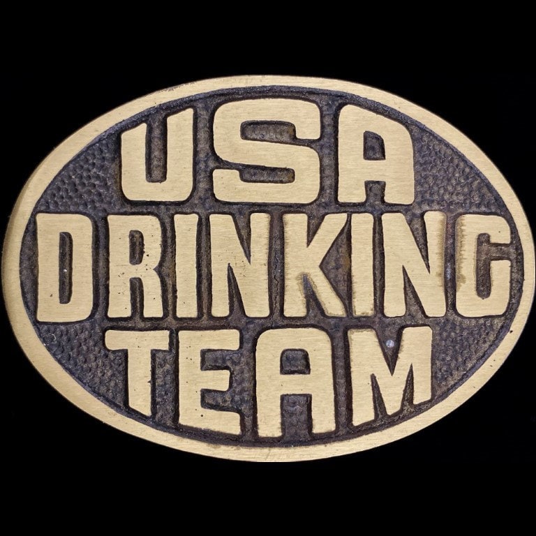 Messing Usa Trinken Team Drunk Lustig Bier Frat Bar Club 1970Er Jahre Nos Vintage Gürtelschnalle Studenten Barkeeper Trinker Us Whisky Amerikanisch von VintageBeltBuckle