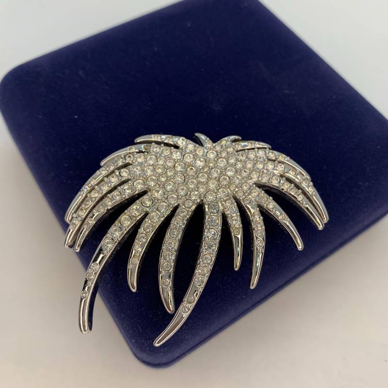 Vintage Swarovski Brosche, Große Silberton Splash Brosche Mit Kristallen von VintageBijouStore