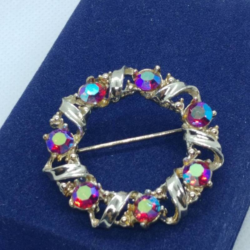 Vintage Ab Kristall Brosche Funkelnde Glas Anstecknadel von VintageBijouStore